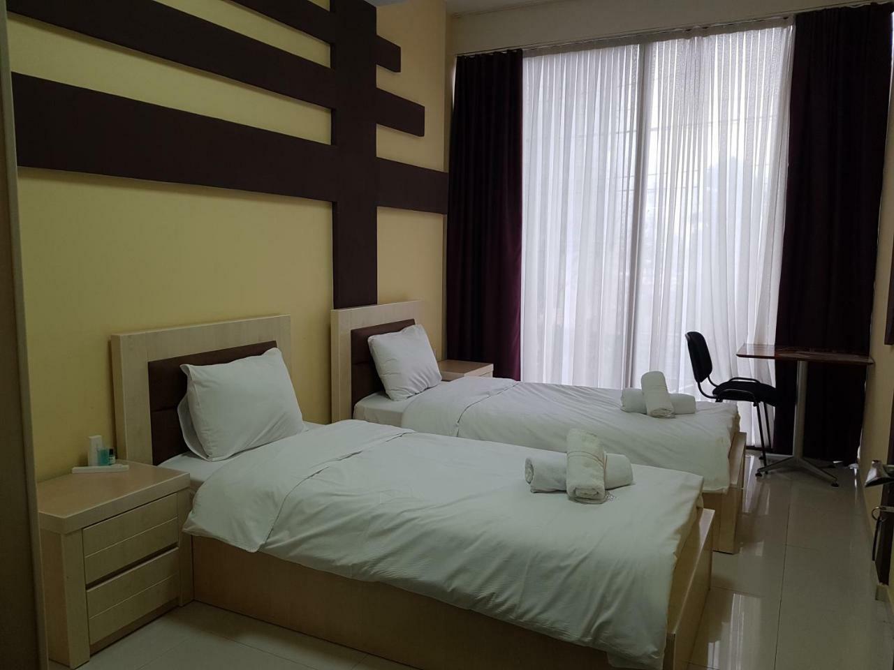 Siesta Hotel Tbilisi Exteriör bild